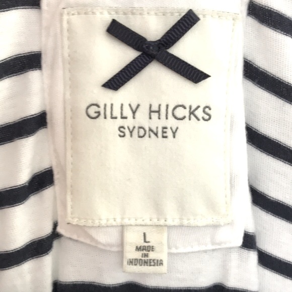 GILLY HICKS Bundle of 3 Tops - Picture 14 of 16
